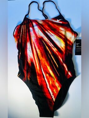 Nike Women’s Space Highway Hi-cut Graphic One-Piece Swimsuit Fire Pink Size 12